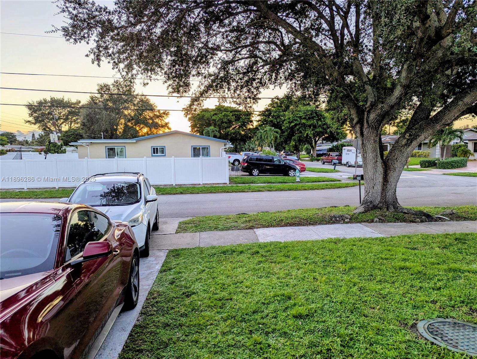 View photos, virtual tours, details... 3031 N 74th Ave