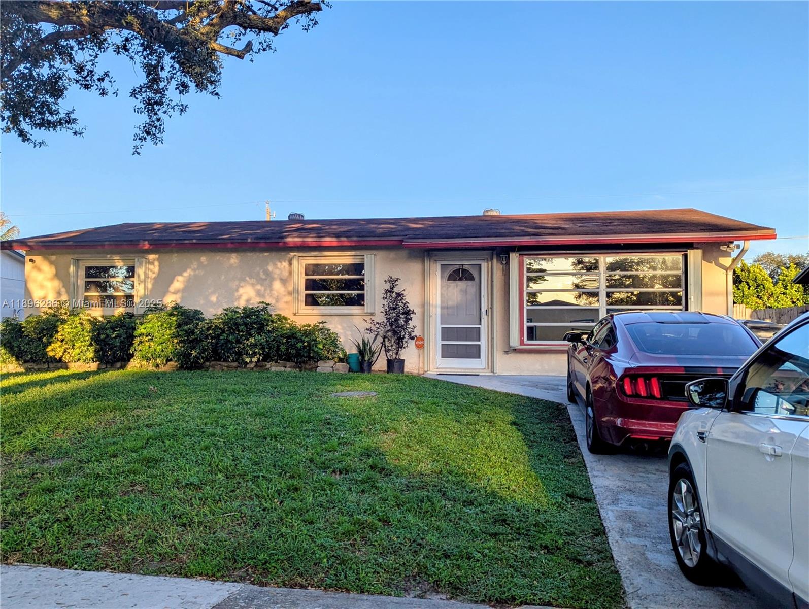 View photos, virtual tours, details... 3031 N 74th Ave