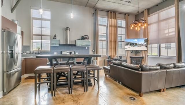 AVENUE LOFTS CONDO ONE - Residential