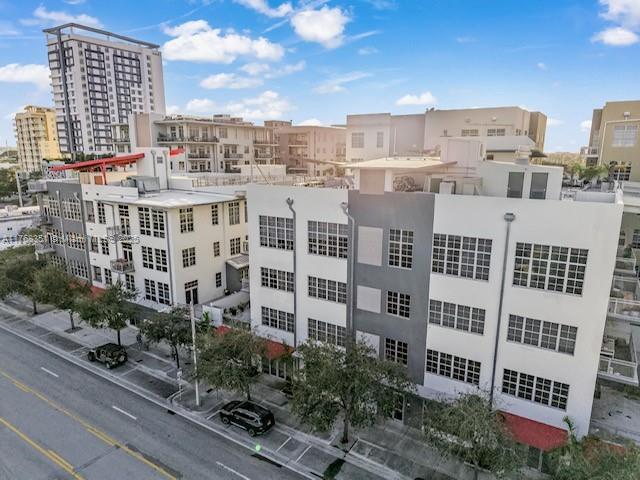 AVENUE LOFTS CONDO ONE - Residential