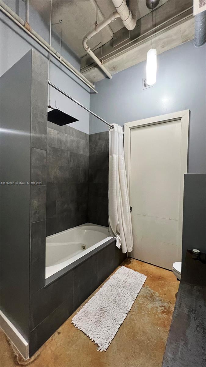 AVENUE LOFTS CONDO ONE - Residential