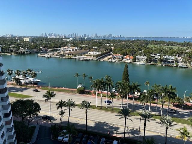 Address Not Disclosed, Miami Beach, Miami-Dade County, Florida - 1 Bedrooms  
2 Bathrooms - 