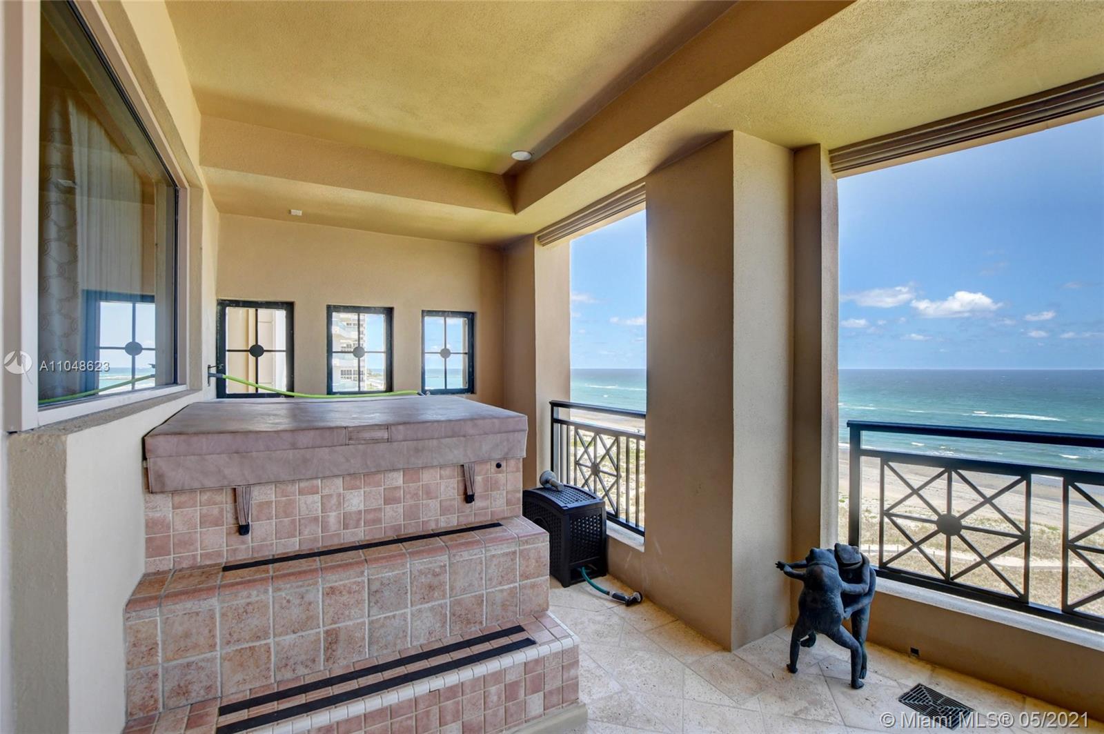 LUXURIA CONDO - Residential