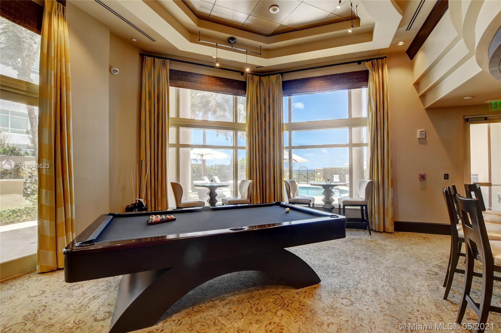 LUXURIA CONDO - Residential