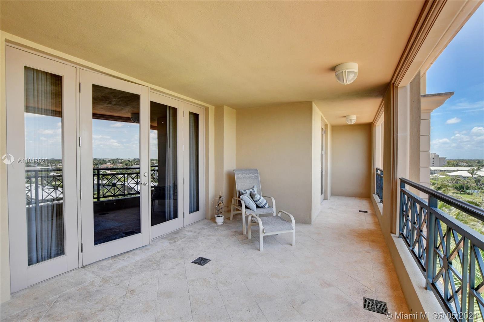 LUXURIA CONDO - Residential