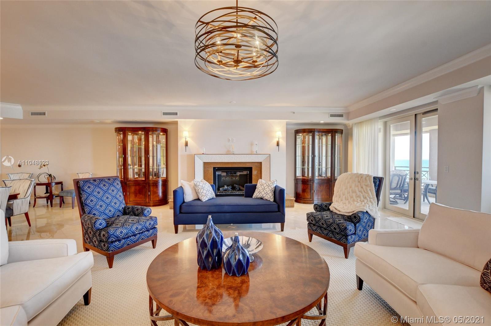 LUXURIA CONDO - Residential