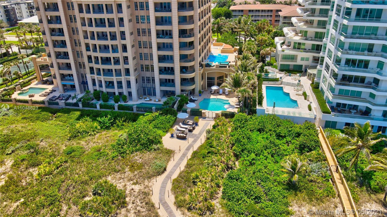 LUXURIA CONDO - Residential