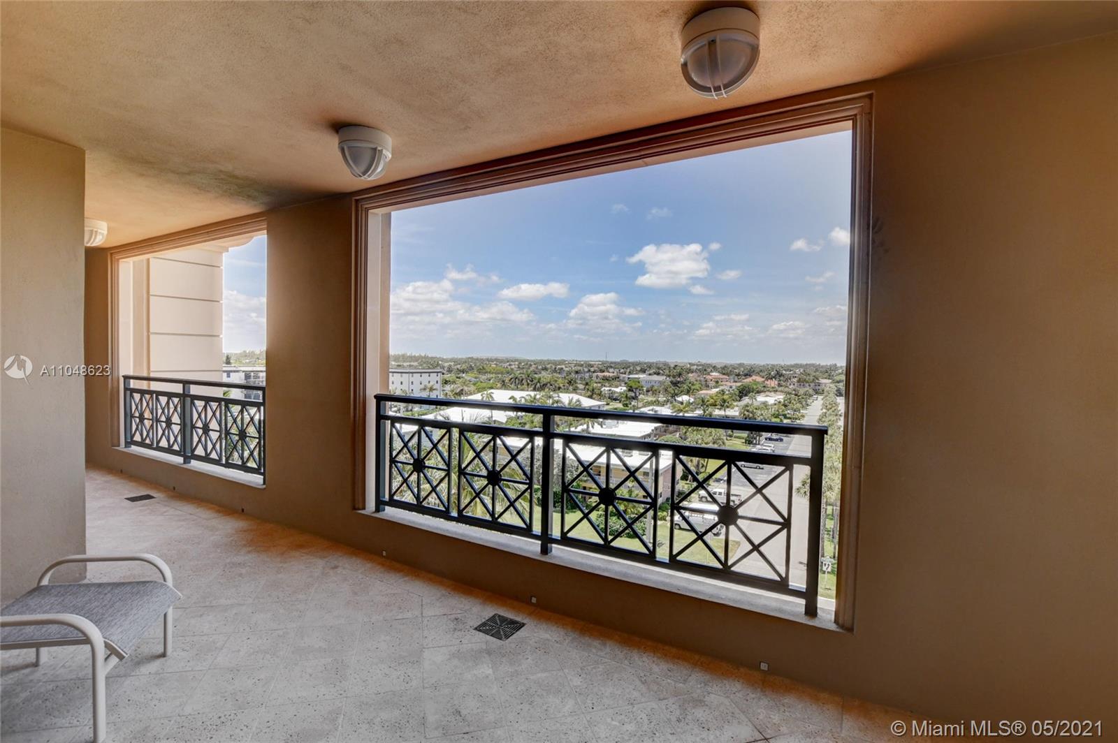 LUXURIA CONDO - Residential