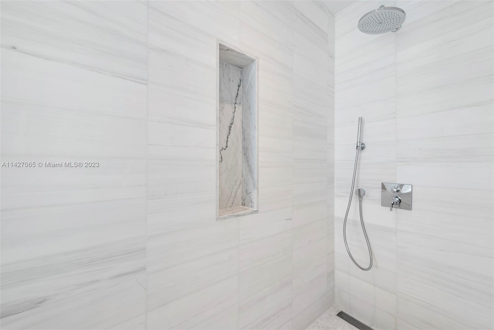 Missoni Baia - Residential