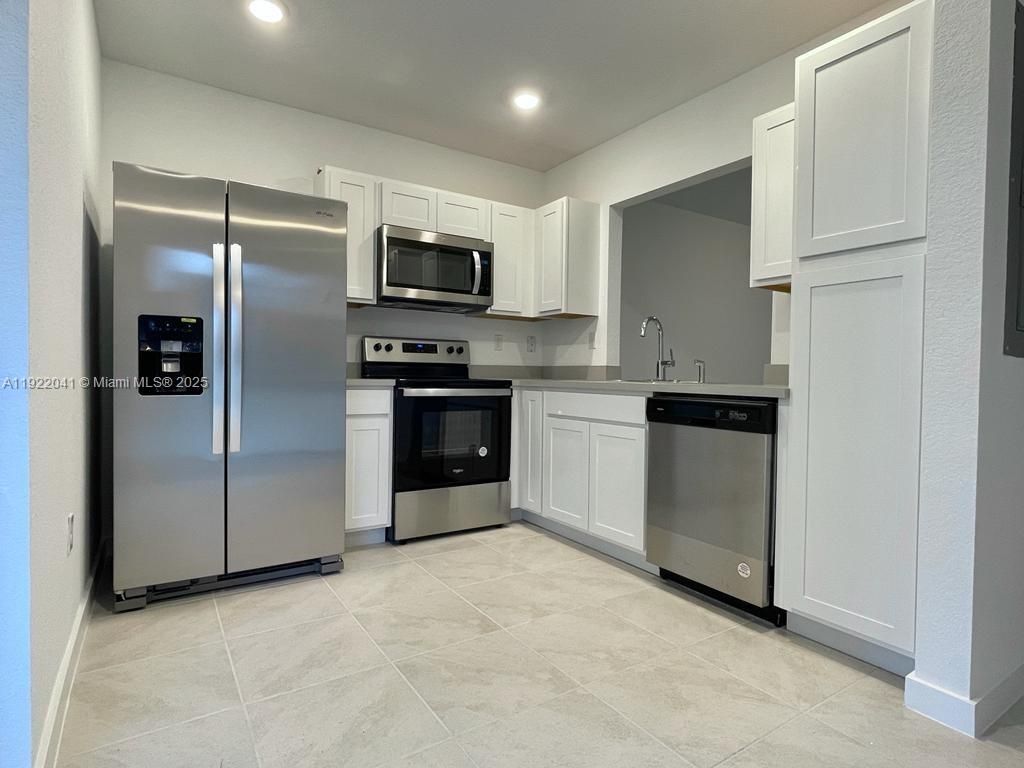 Photo of 441 NE 5th Ter, Florida City, FL 33034 (MLS # A11922041)