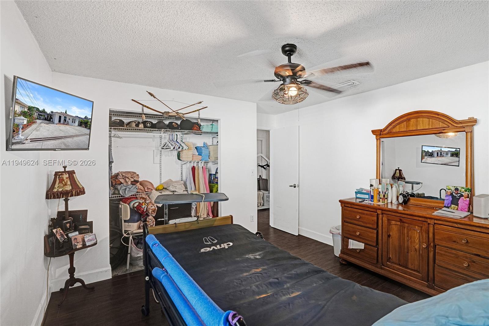 COMFORT GARDENS - Residential Income