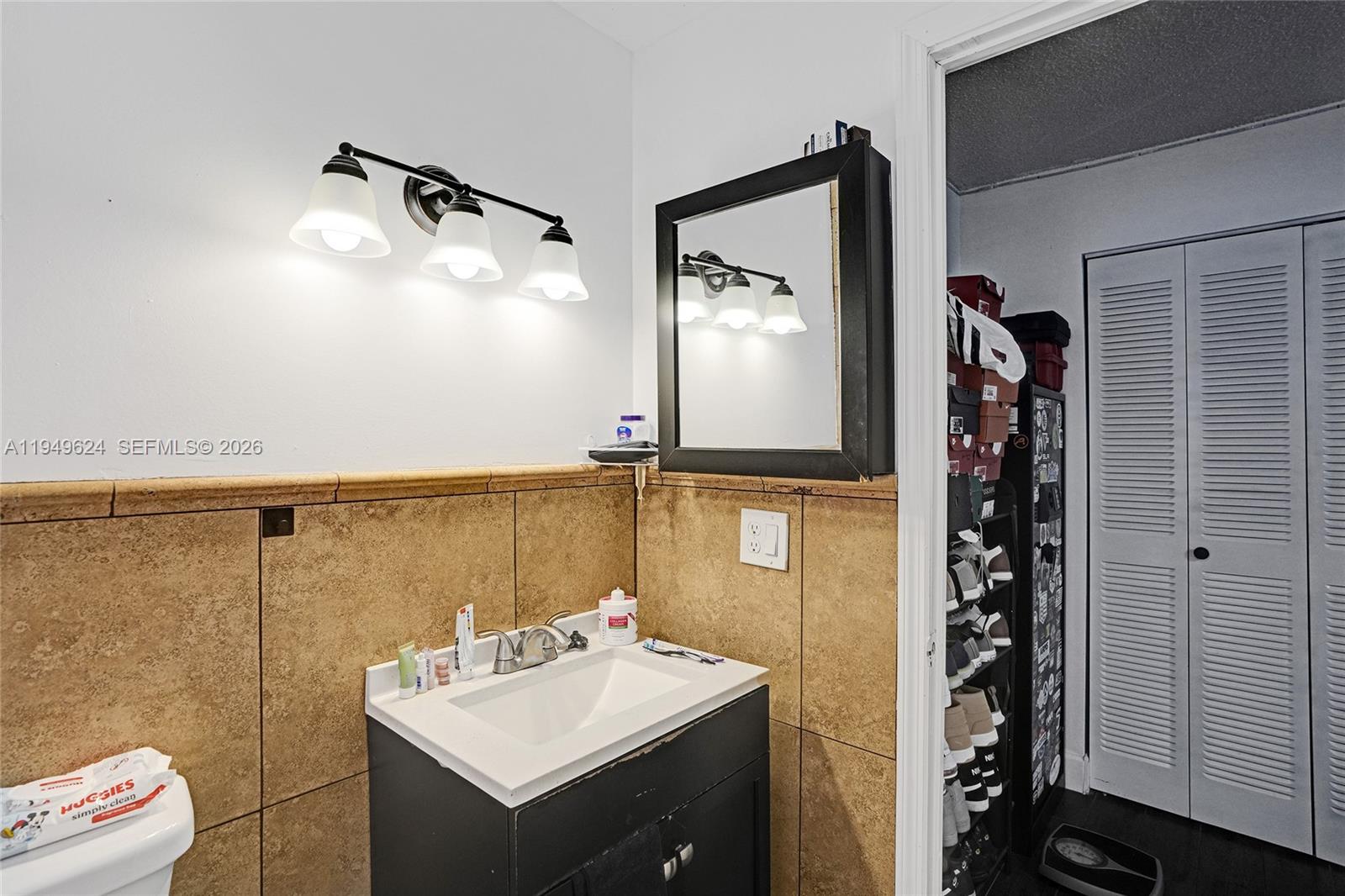 COMFORT GARDENS - Residential Income