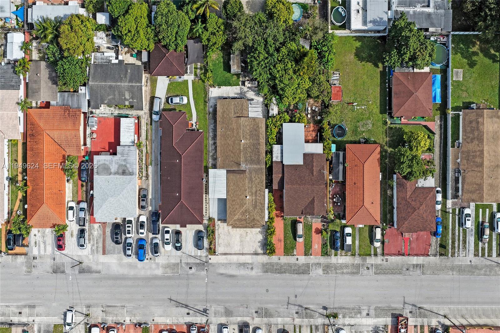 COMFORT GARDENS - Residential Income