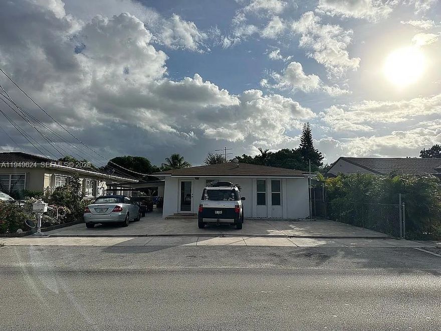 Prime investment opportunity! This well-maintained duplex is centrally located in Miami, just minutes from Coral Gables, Miami International Airport, and the new soccer stadium. Both units feature impact windows and were remodeled a few years ago with multiple upgrades. Excellent condition throughout, making it ideal for Airbnb or long-term rental income. A strong cash-flow property in a highly desirable, rapidly growing area.