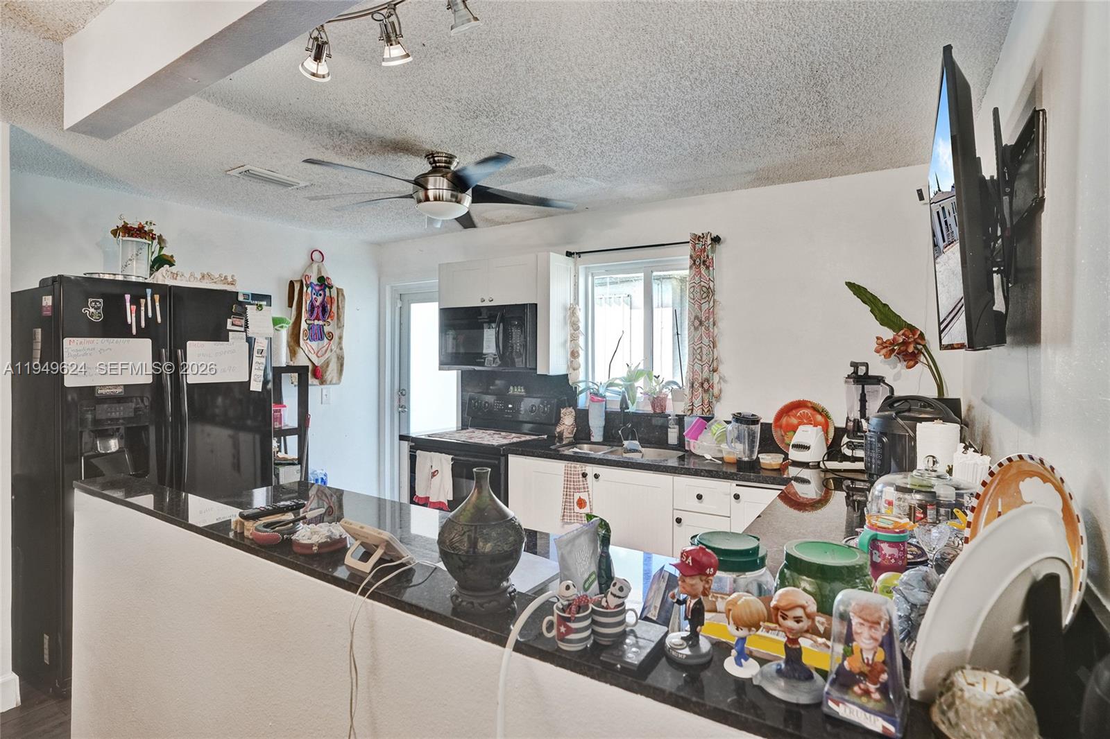 COMFORT GARDENS - Residential Income