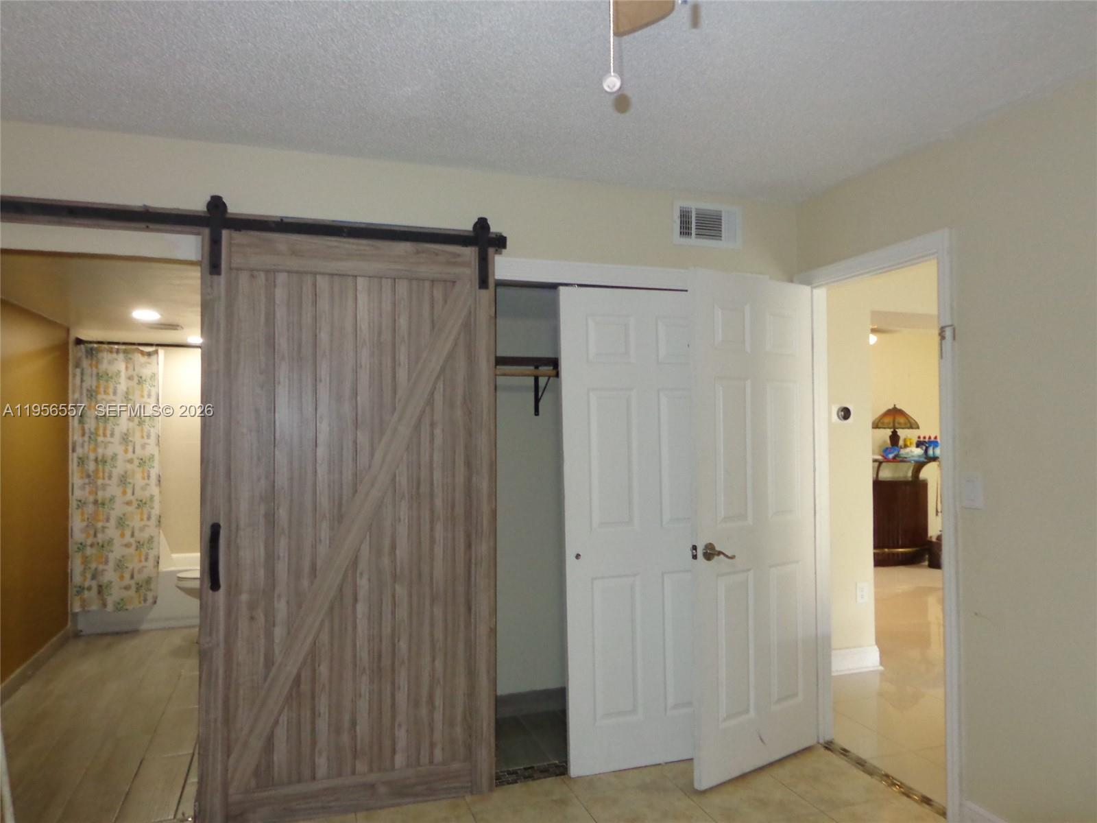 MANORS OF INVERRARY I-7 - Residential