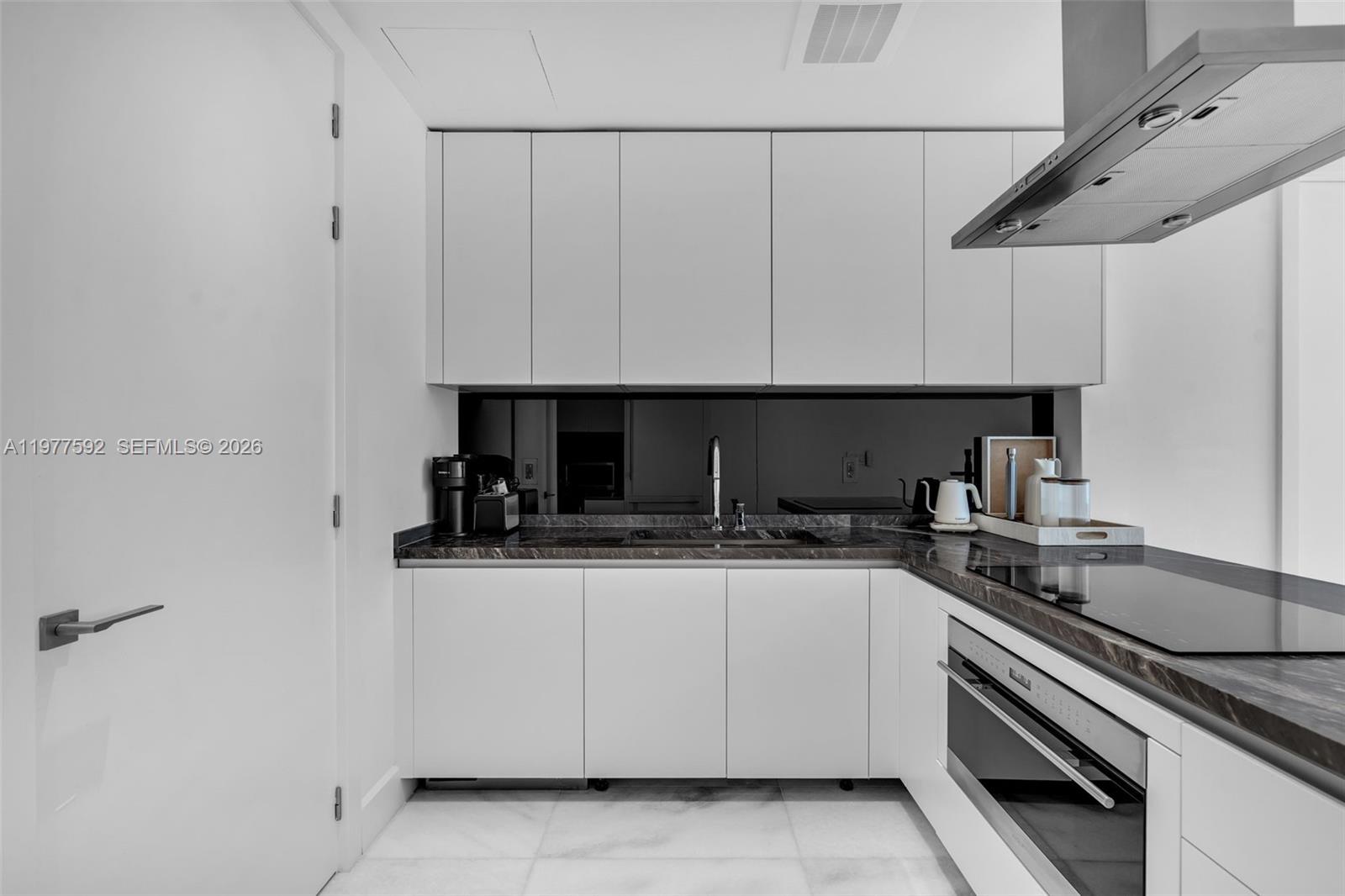 MISSONI BAIA - Residential Lease