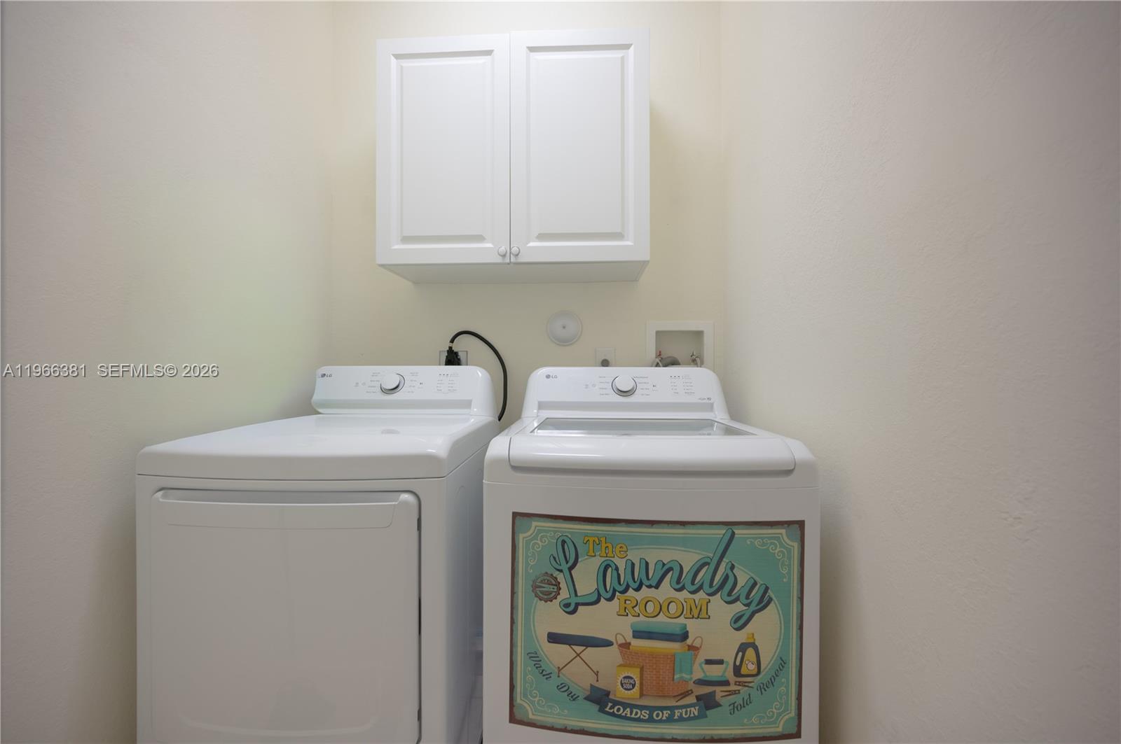 COCO PALM ESTATES - Residential