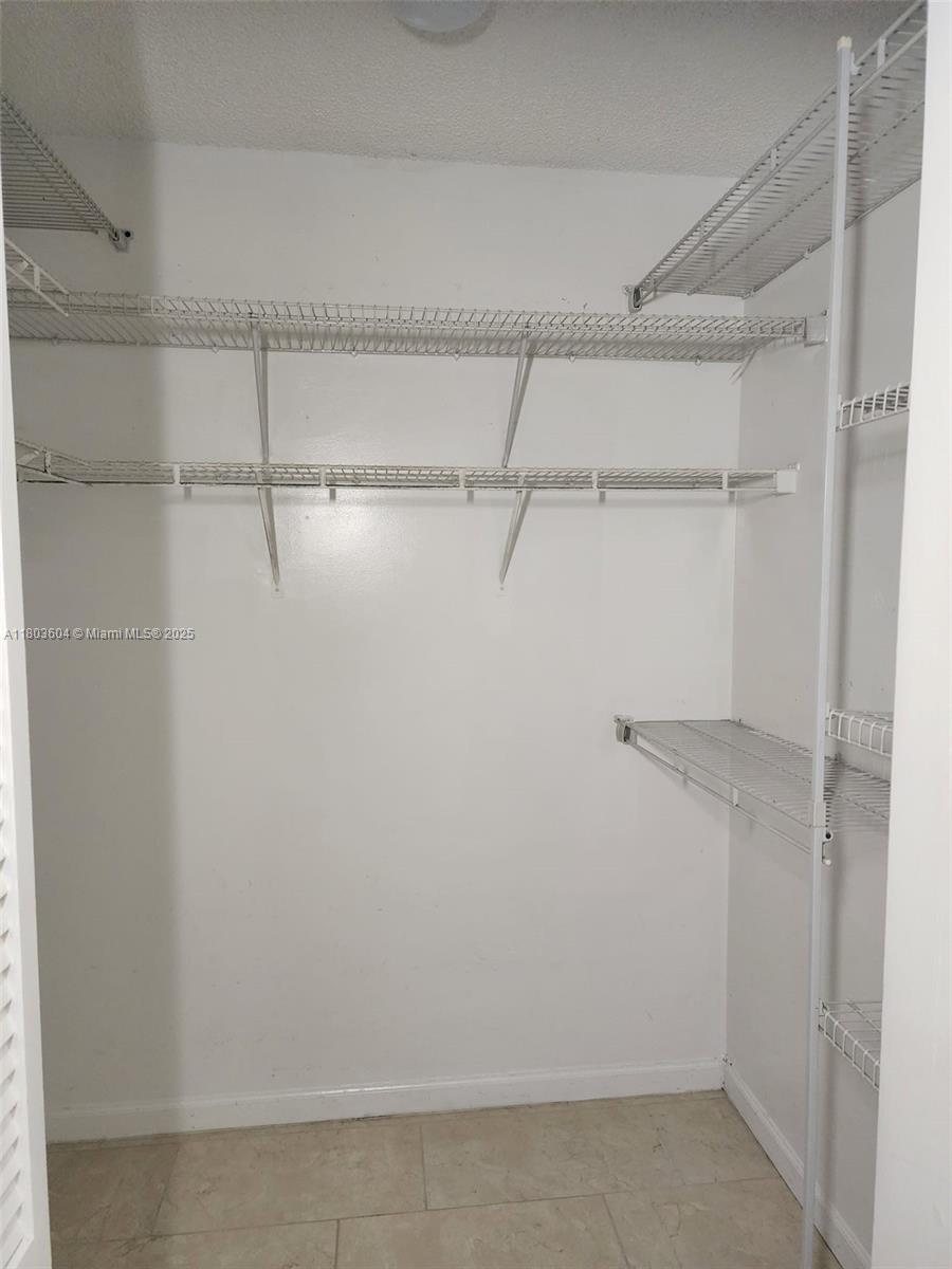 SHERIDAN EAST CONDO BLDG - Residential