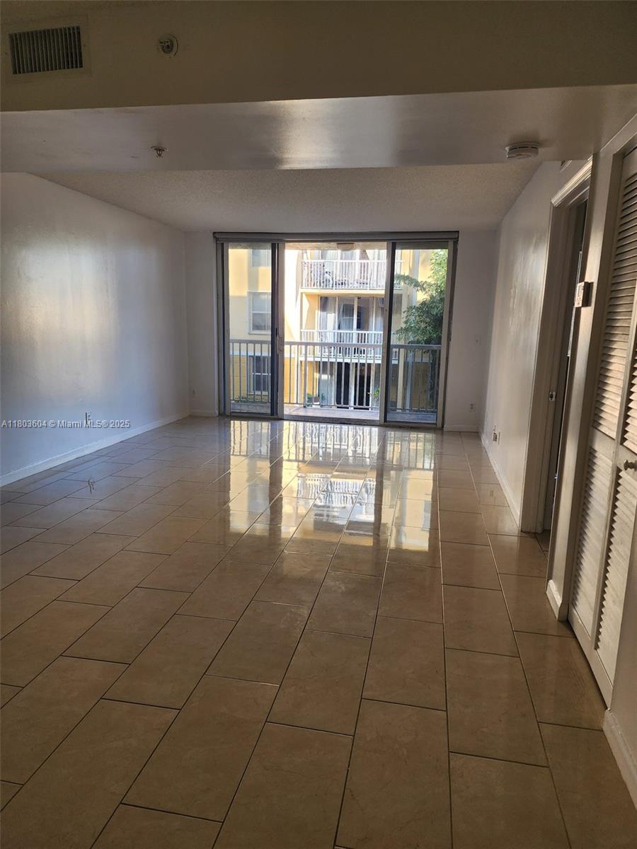 1450 SE 3rd Ave 208