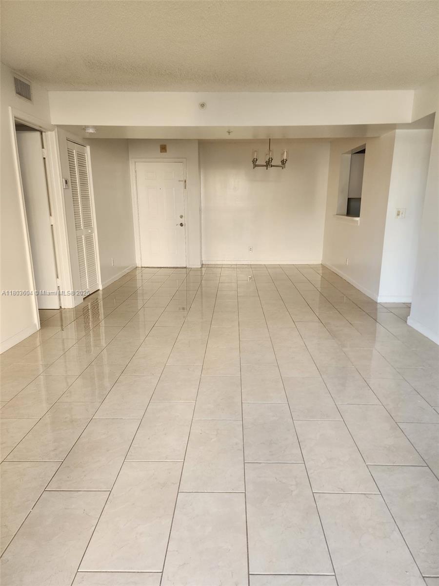 SHERIDAN EAST CONDO BLDG - Residential