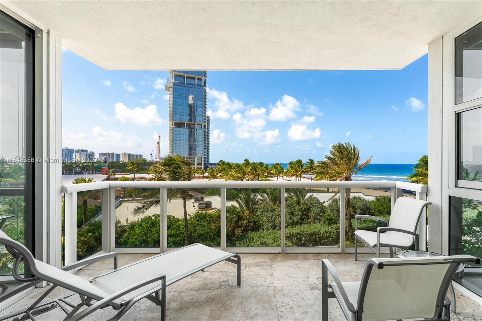 18201 Collins Ave 604
