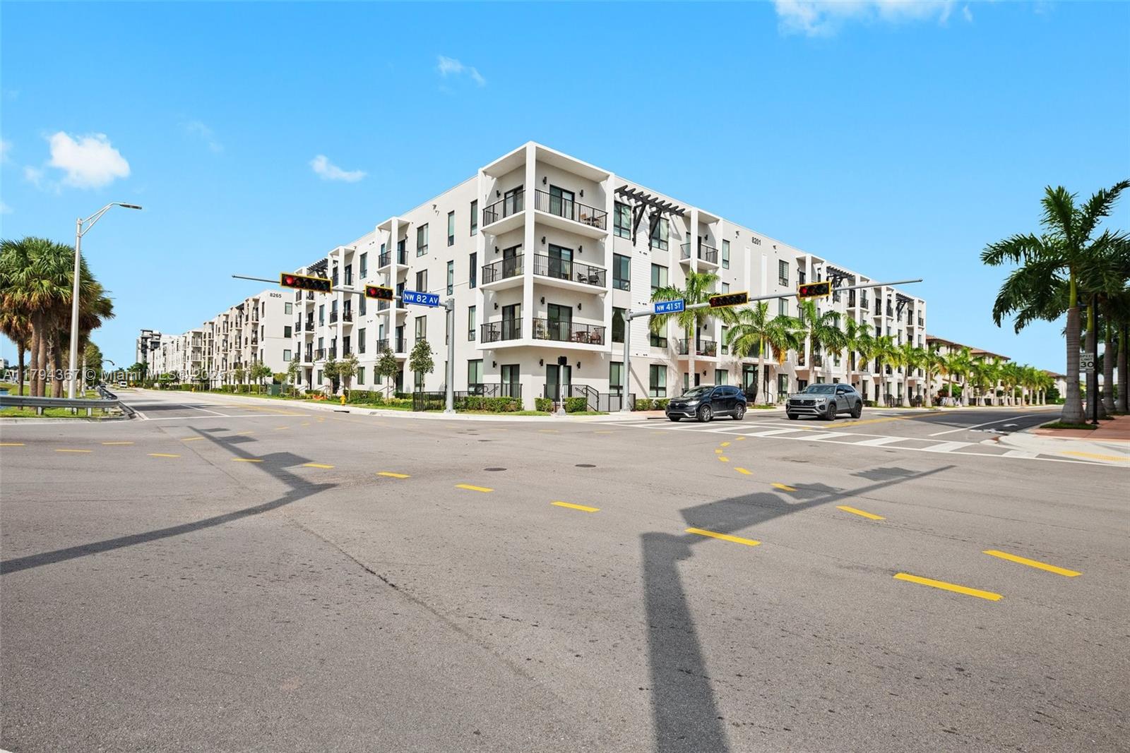 Property for Sale at 8201 Nw 41st St D-107, Doral, Miami-Dade County, Florida - Bedrooms: 3 
Bathrooms: 2  - $545,000