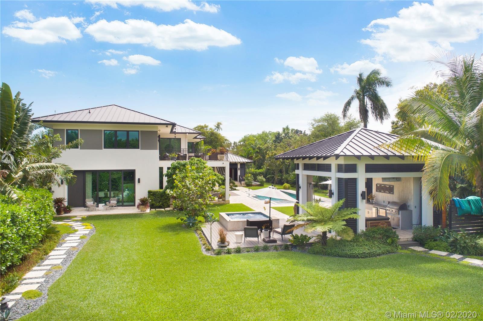 Ponce Gate - Residential