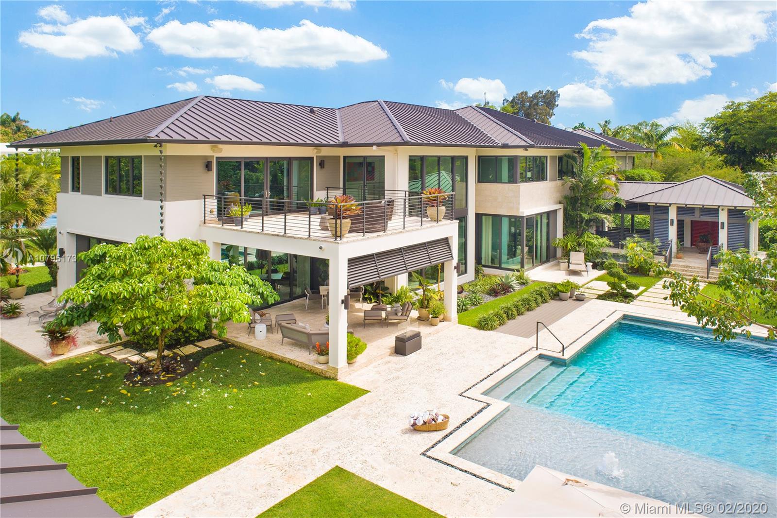 Ponce Gate - Residential