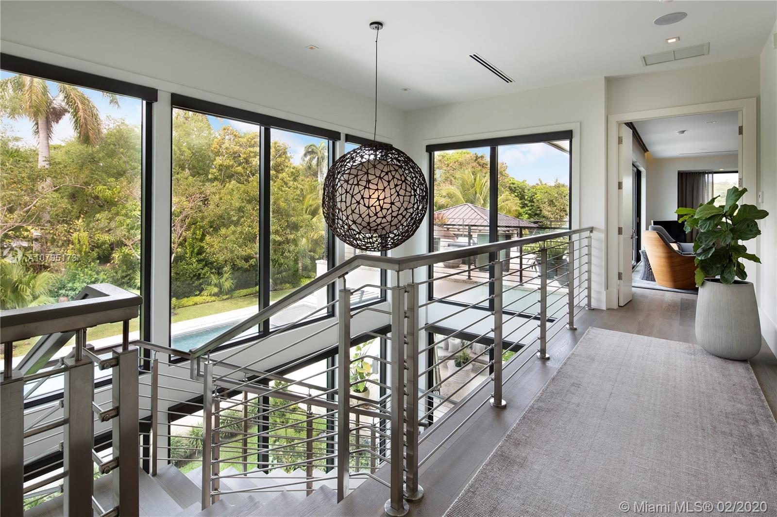 Ponce Gate - Residential