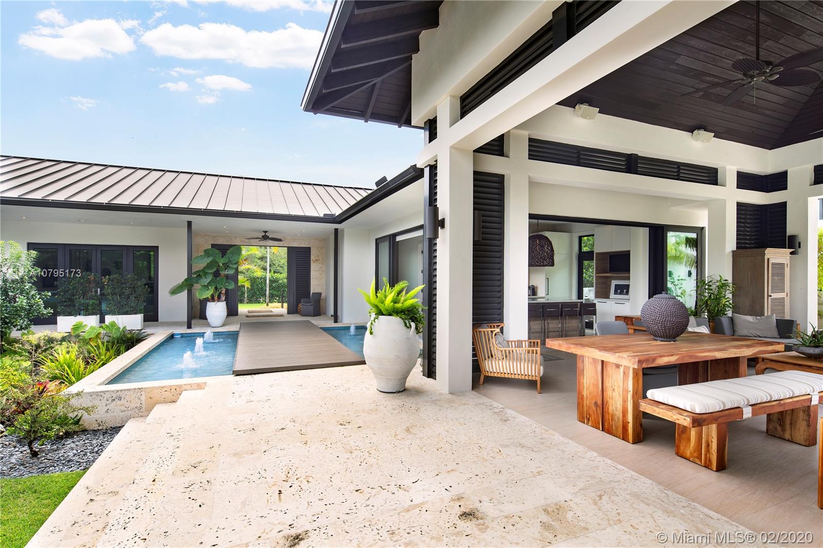 Ponce Gate - Residential