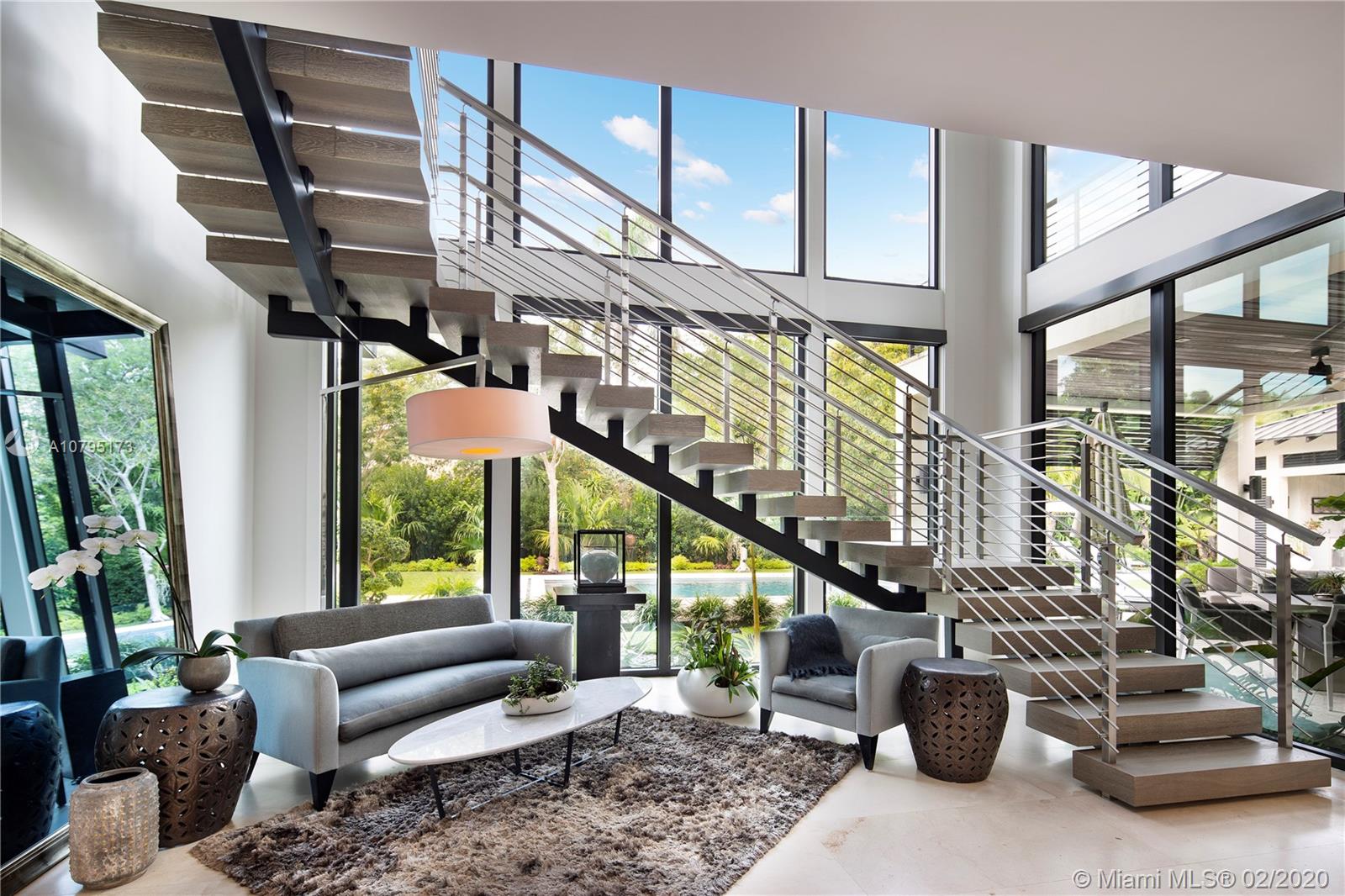 Ponce Gate - Residential