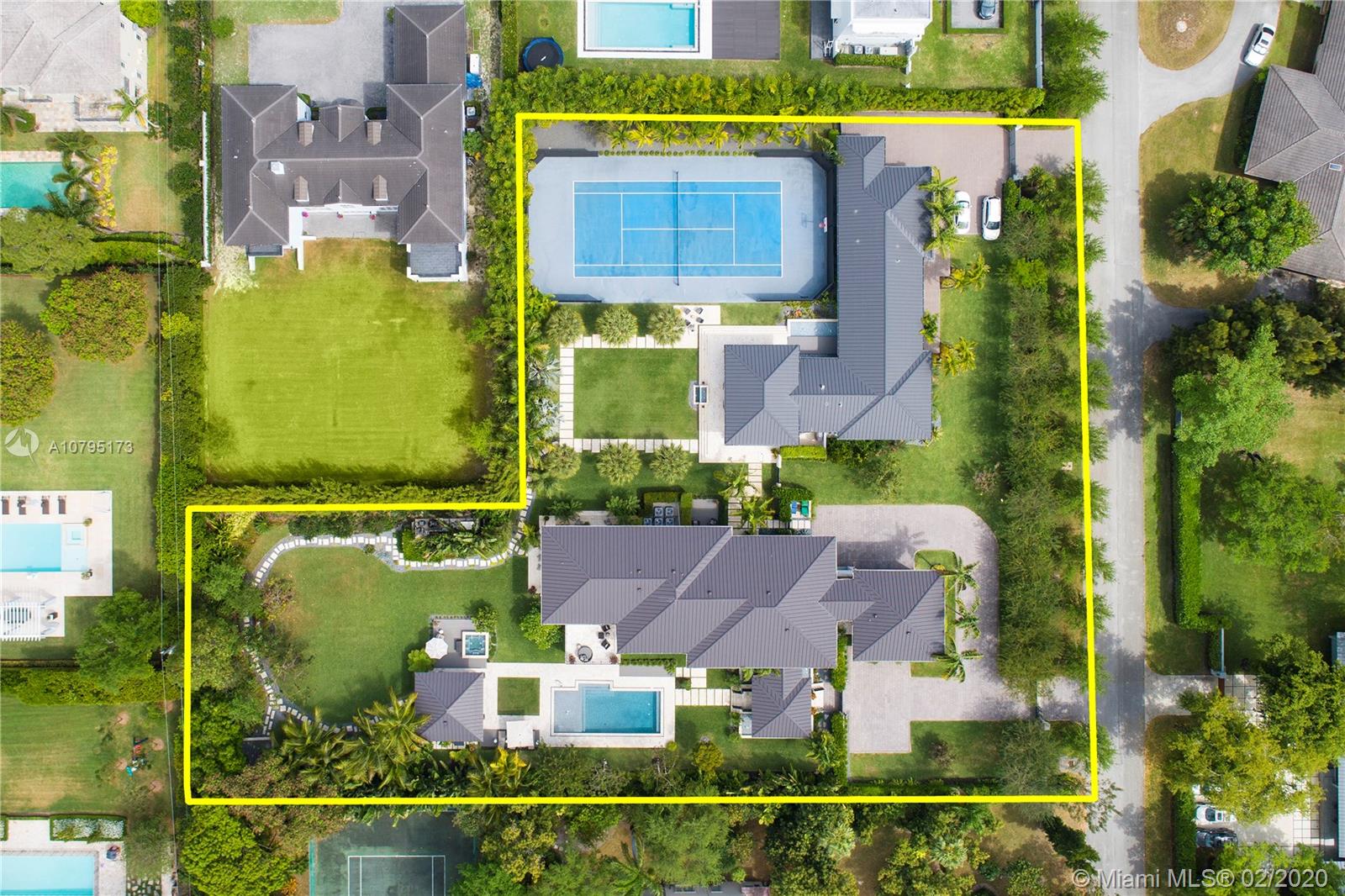 Ponce Gate - Residential