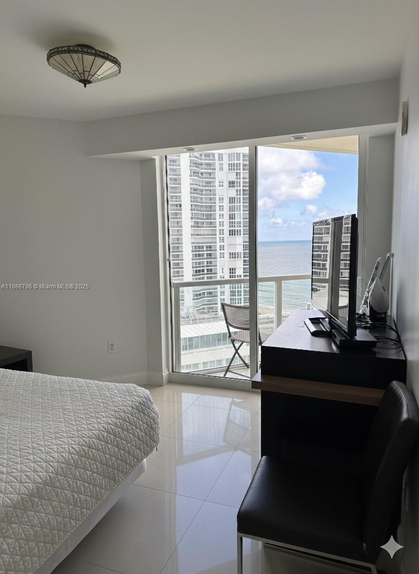 LA PERLA CONDO - Residential