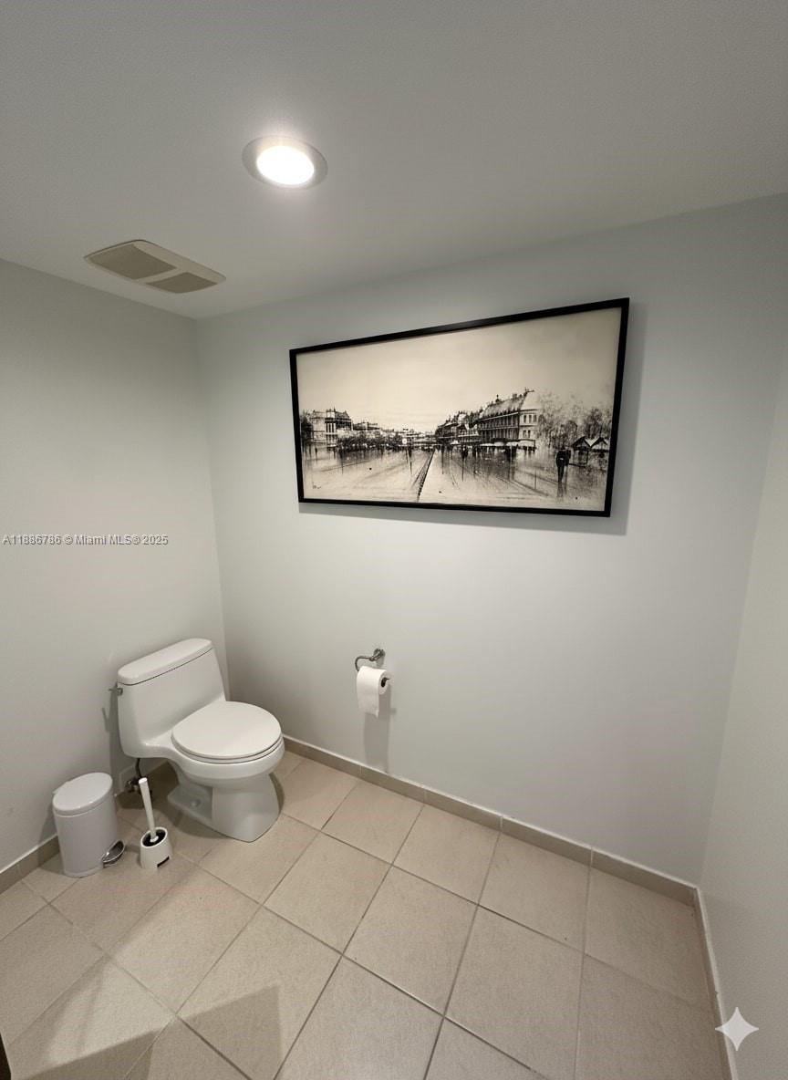 LA PERLA CONDO - Residential