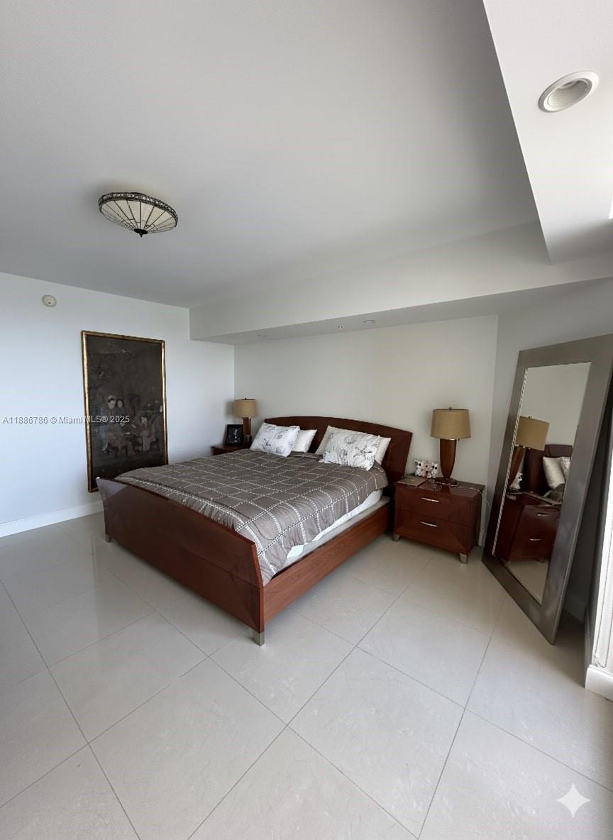 LA PERLA CONDO - Residential