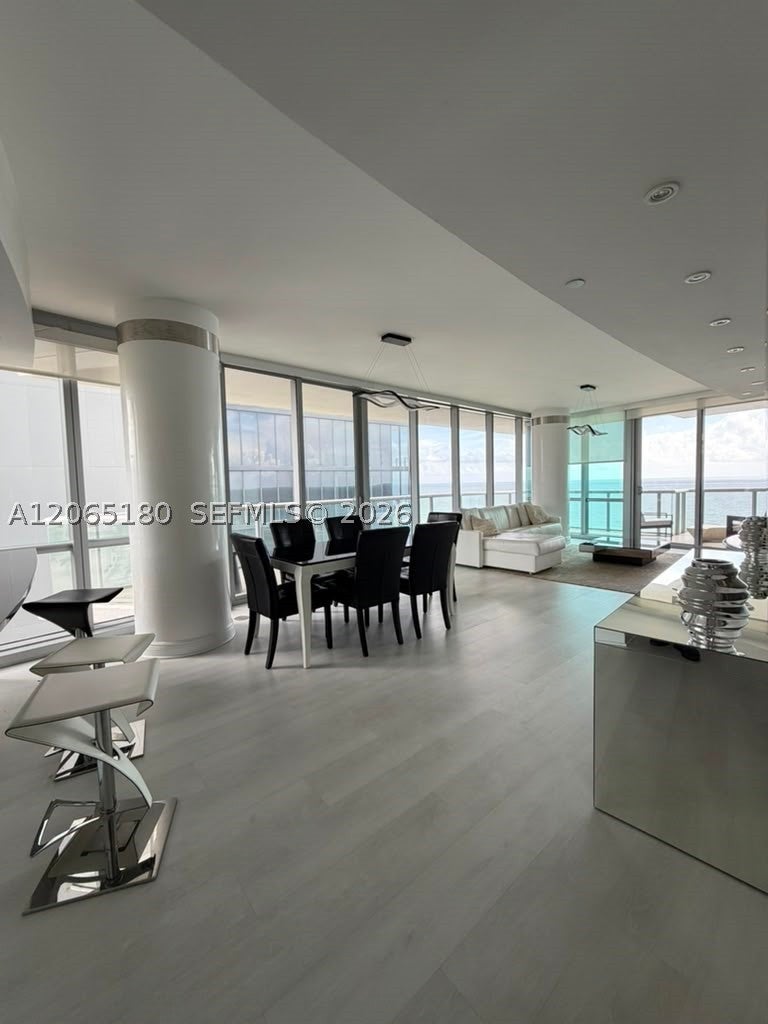 17121 Collins Ave 1208