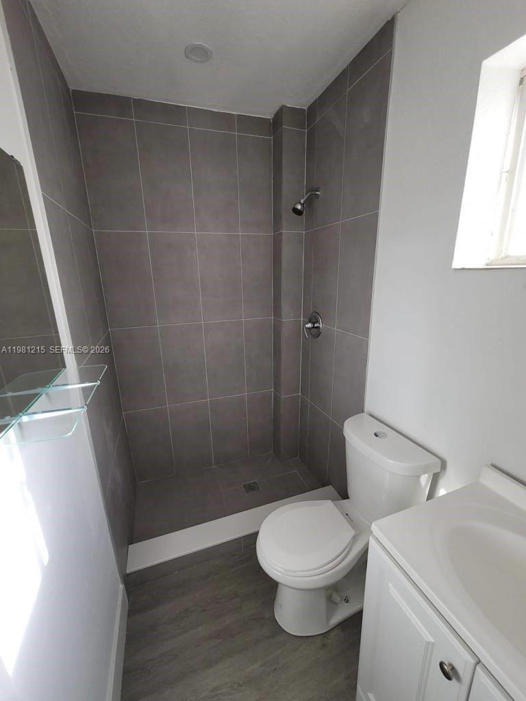 CITY OF MIAMI SOUTH - Residential Lease