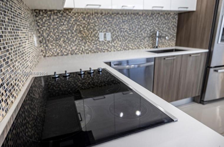 5252 PASEO CONDO - Residential