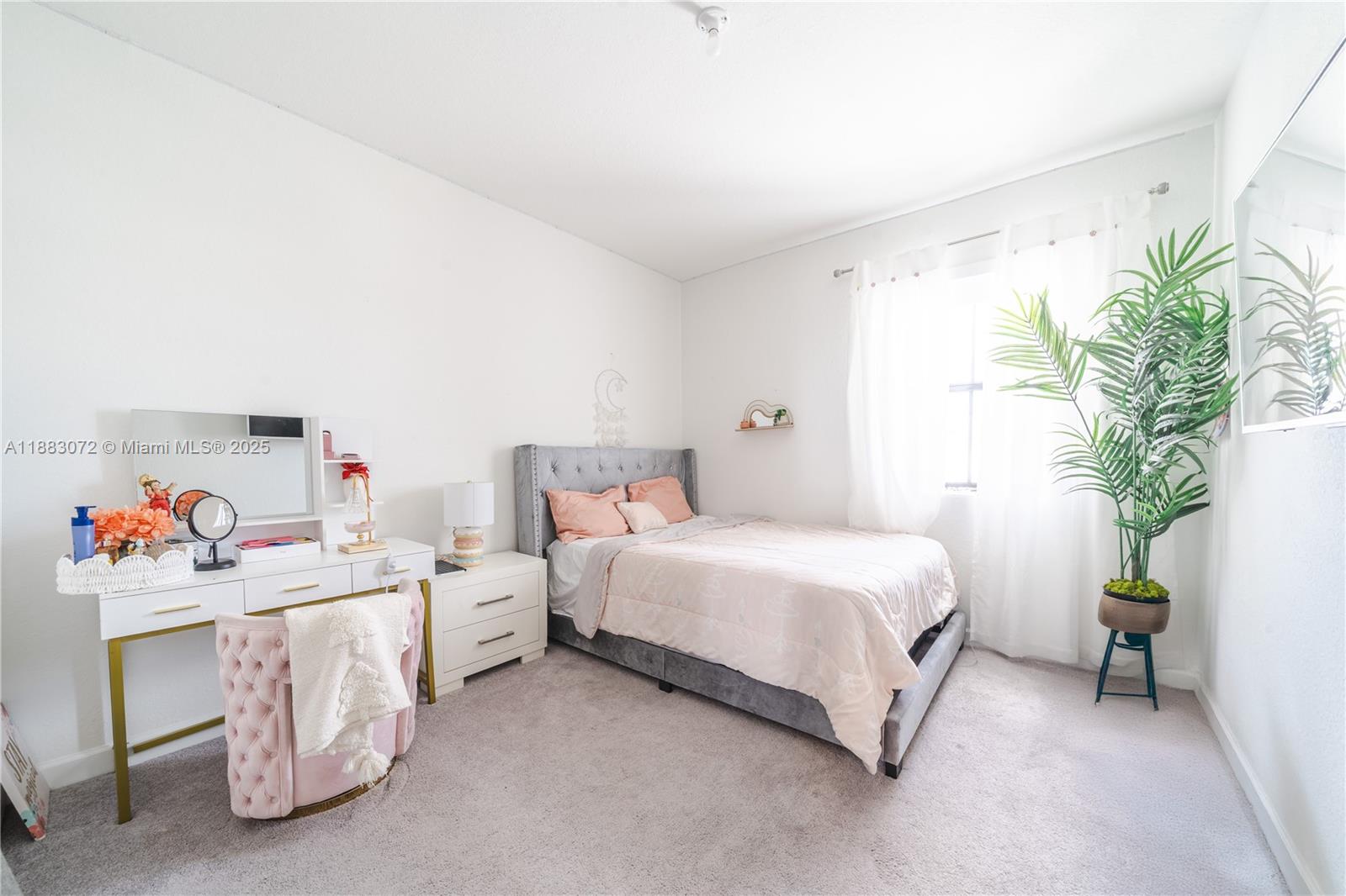 KENDALL ASSEMBLAGE NORTH - Residential