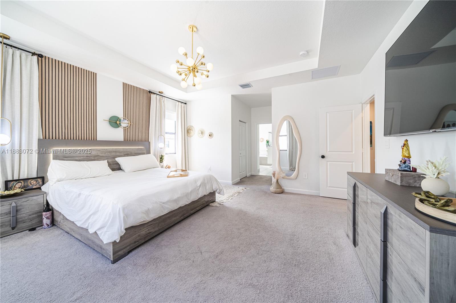 KENDALL ASSEMBLAGE NORTH - Residential