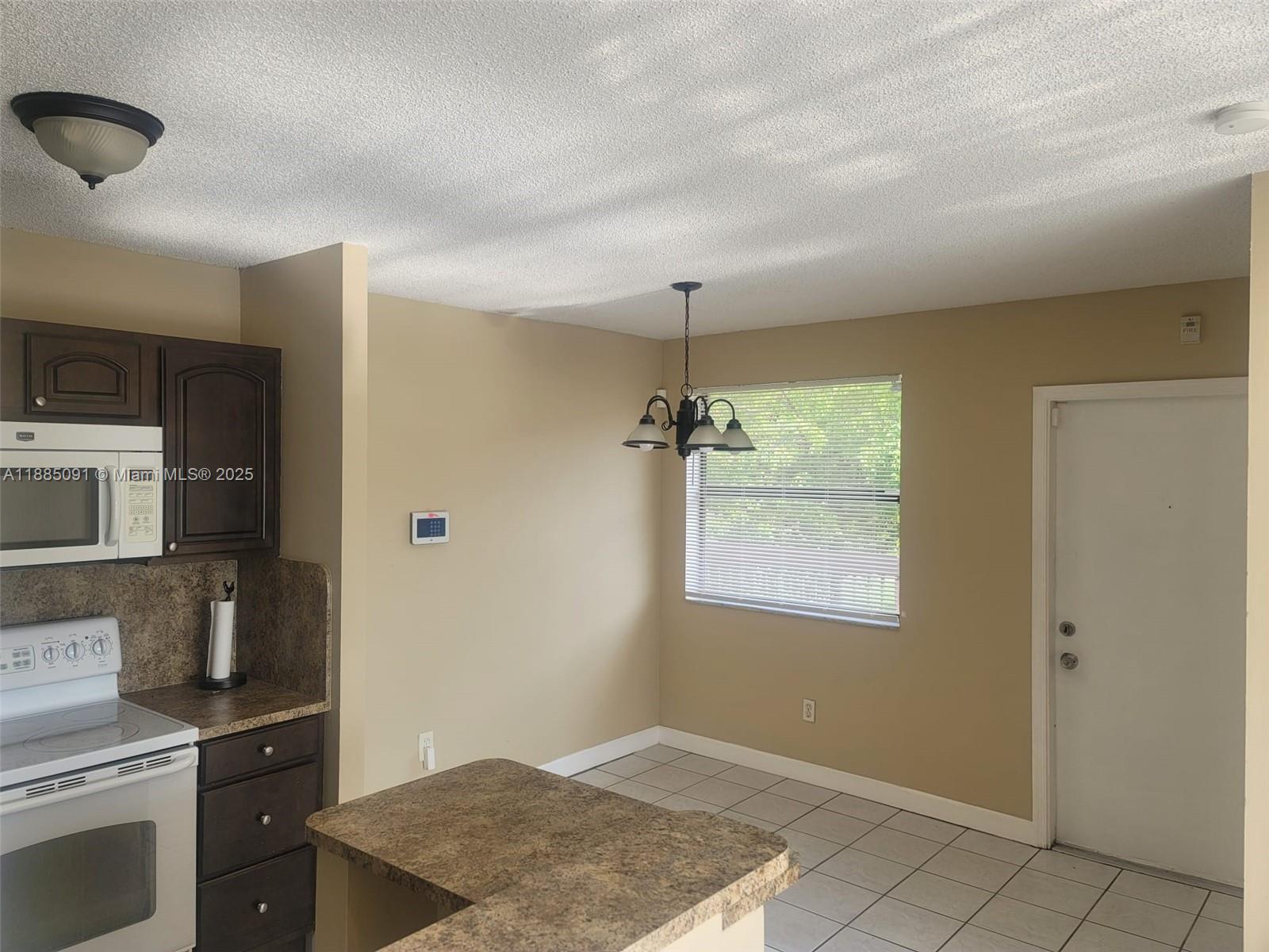 MCARTHUR PARK MISTY LK CO - Residential