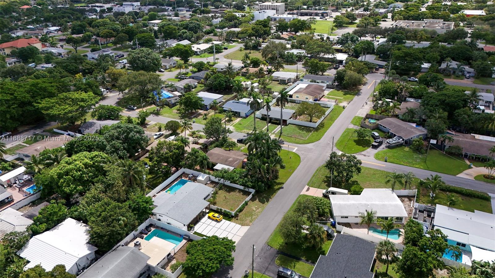 PINECREST ACRES-RESUB OF - Residential