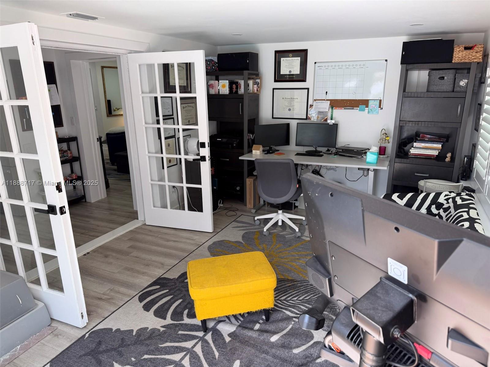PINECREST ACRES-RESUB OF - Residential