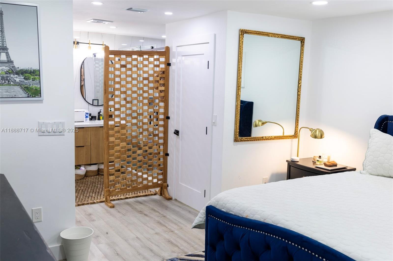 PINECREST ACRES-RESUB OF - Residential
