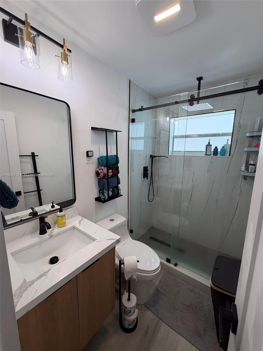 PINECREST ACRES-RESUB OF - Residential