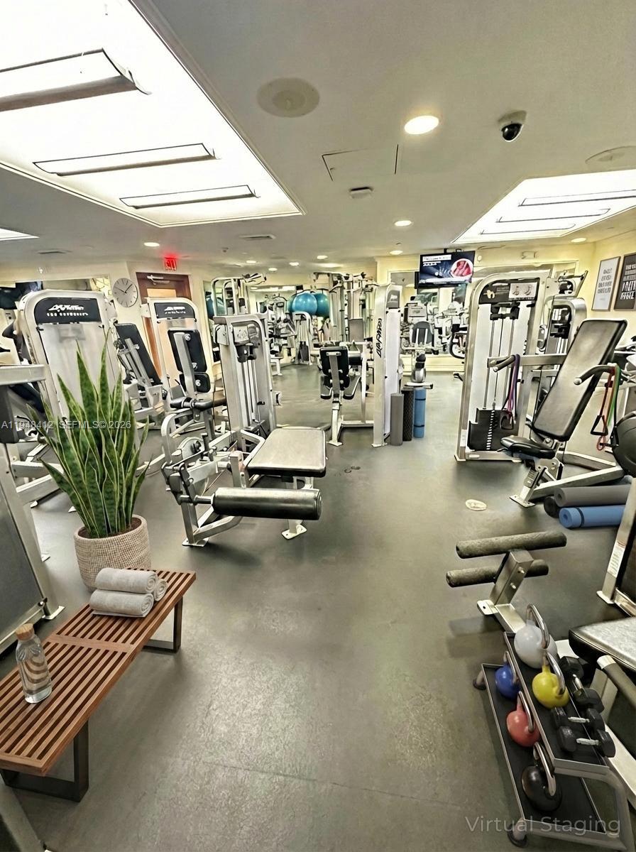 TOWERS OF KEY BISCAYNE CO - Residential