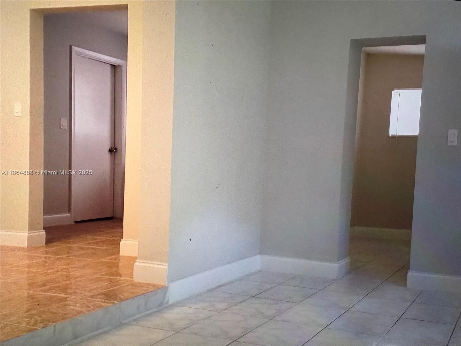 WESTON VILLAGE - Residential