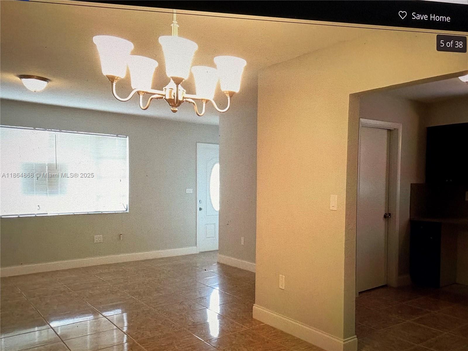 WESTON VILLAGE - Residential