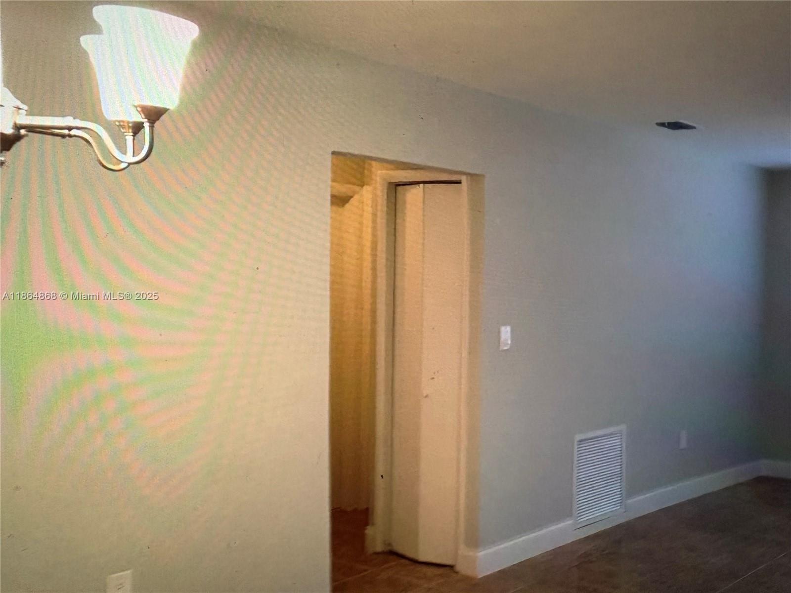 WESTON VILLAGE - Residential